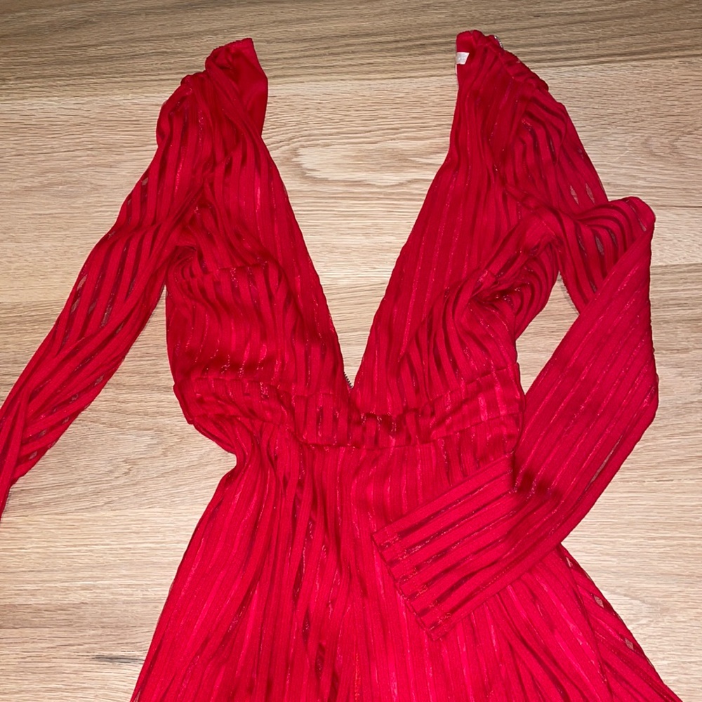 Long sleeve Deep V romper - Picture 3 of 9